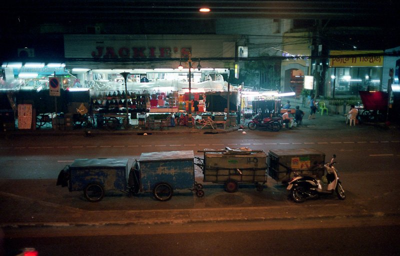 ythai1762